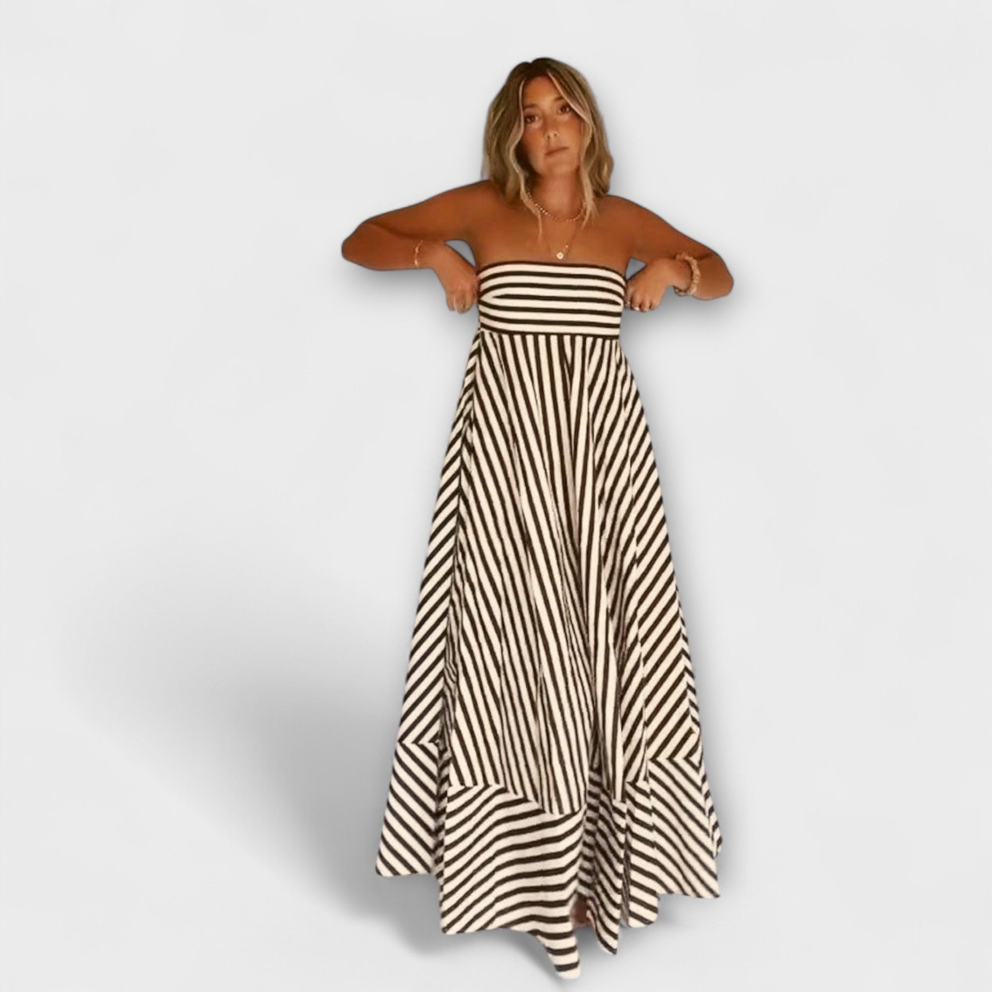 Vestido Maxi com Folhos Encanto Noturno
