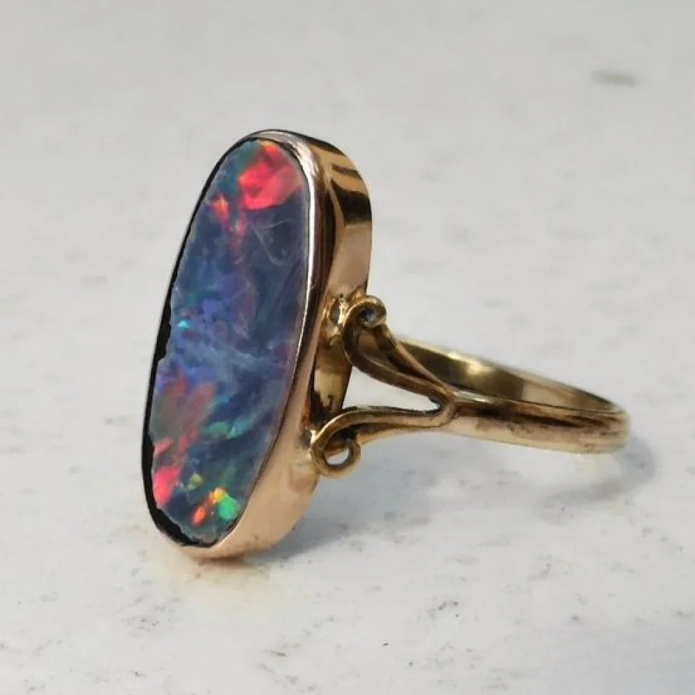 Retro fargerik opalring